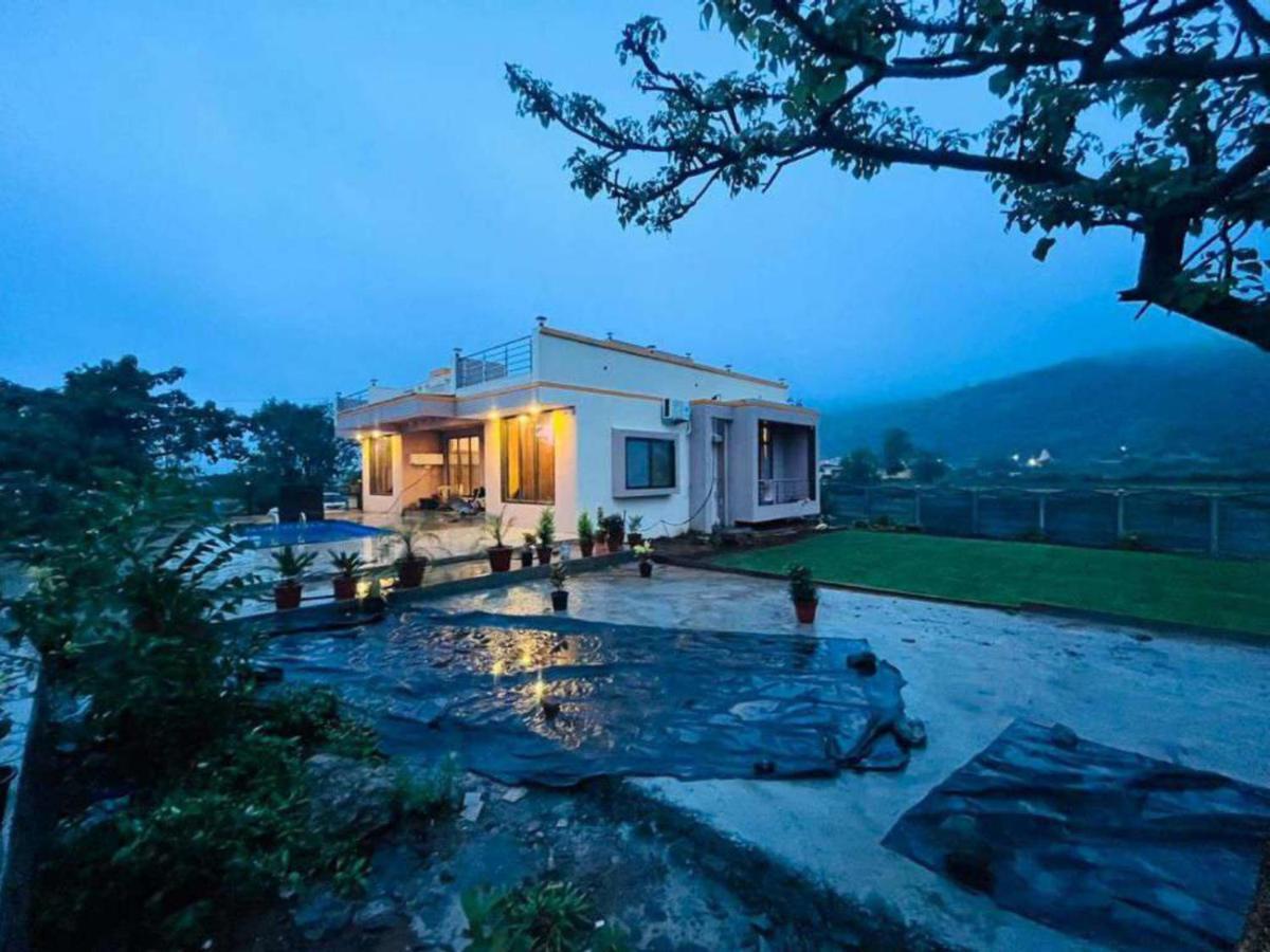 Diamond Villa Лонавала Екстериор снимка